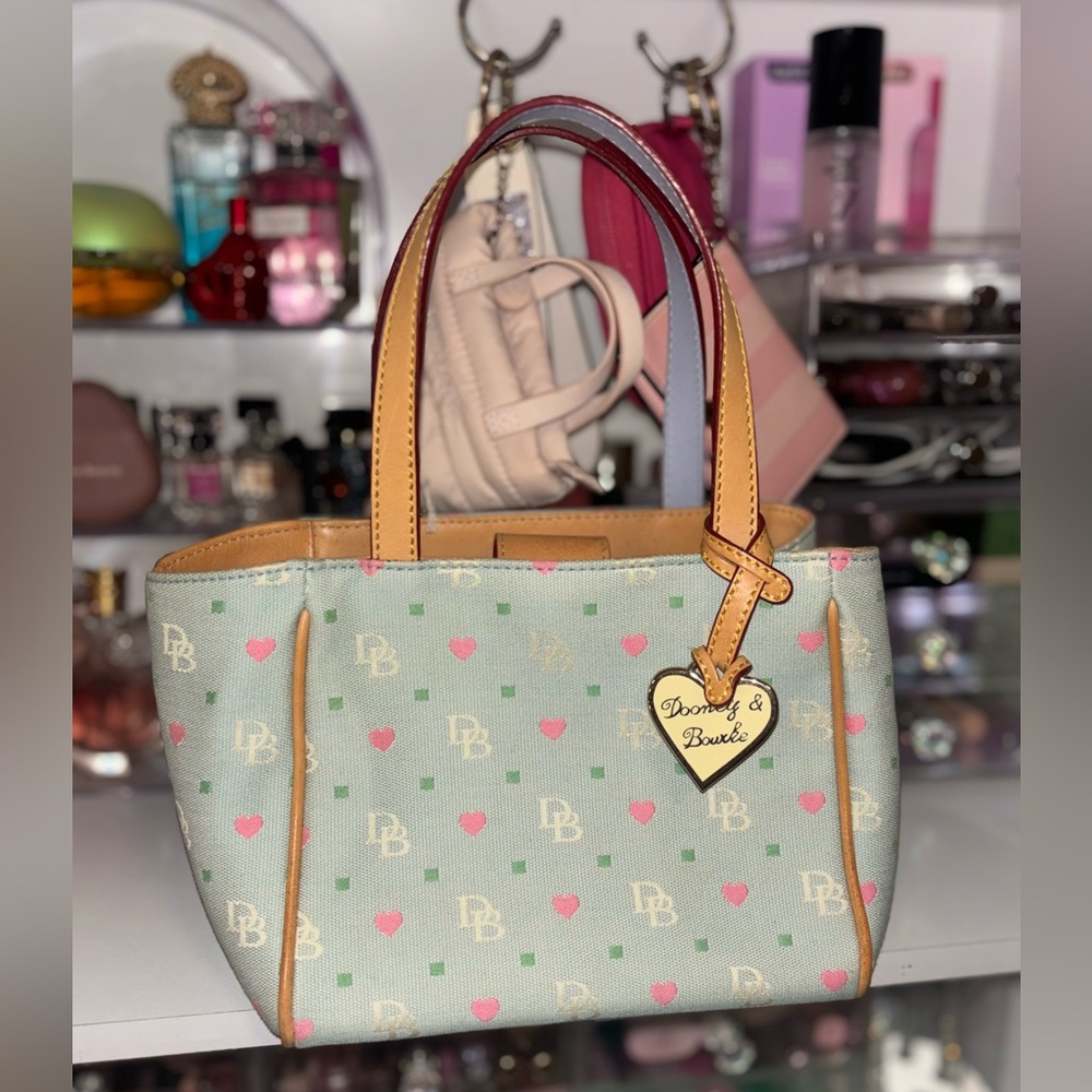 Dooney & Bourke hearts mini tote bag - Picture 2 of 5